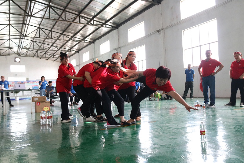 牛商爭(zhēng)霸賽內(nèi)部啟動(dòng)會(huì)