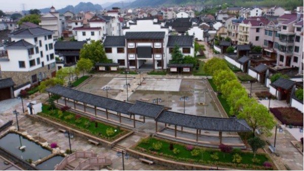 鄉(xiāng)村的清潔只能靠自覺？當然不是！這款鄉(xiāng)鎮(zhèn)生活垃圾焚燒爐必須有