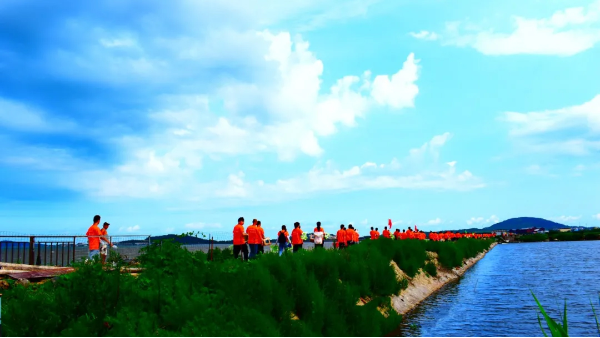 宏利圣得熱烈慶祝第七屆牛商爭(zhēng)霸賽山東戰(zhàn)區(qū)中期素質(zhì)拓展圓滿(mǎn)成功！