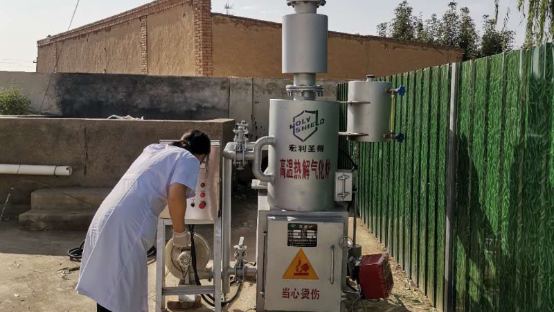 四川大涼山醫(yī)療垃圾焚燒爐，貨比三家定宏利圣得！